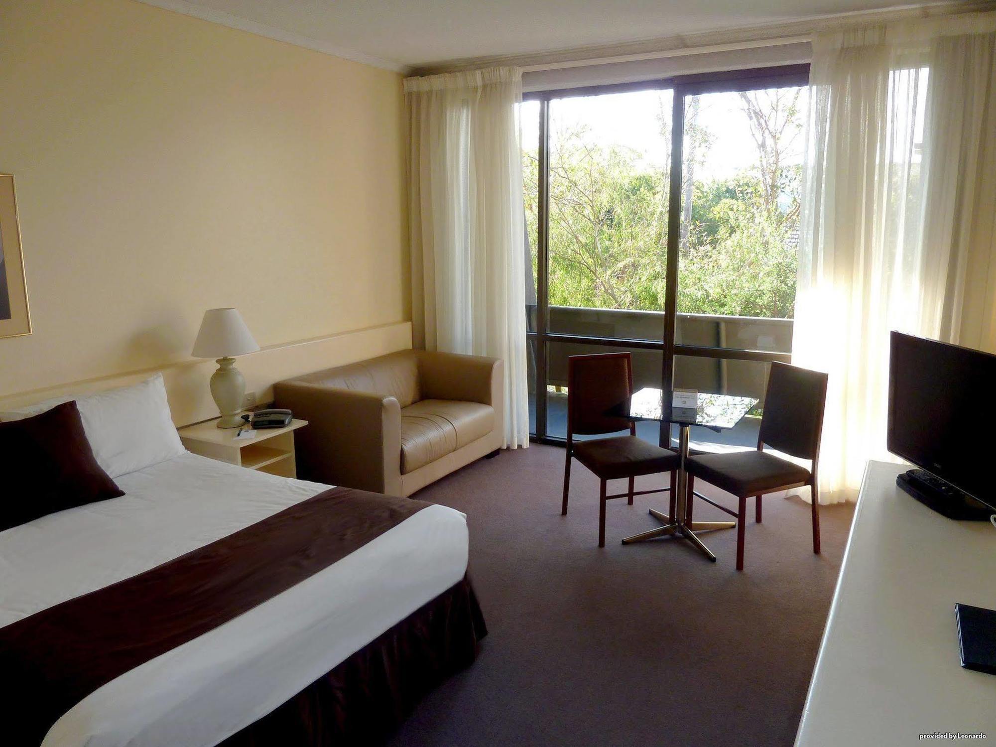 Frankston International Motel Room photo